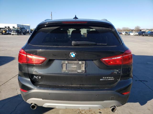 WBXHU7C59K5L10437 - 2019 BMW X1 SDRIVE28I BLACK photo 6