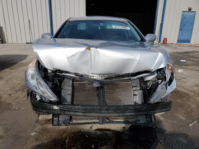 5NPEB4AC6DH653456 - 2013 HYUNDAI SONATA GLS SILVER photo 5