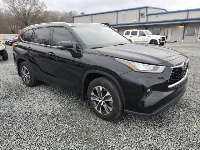5TDGZRBH1LS522178 - 2020 TOYOTA HIGHLANDER XLE BLACK photo 4