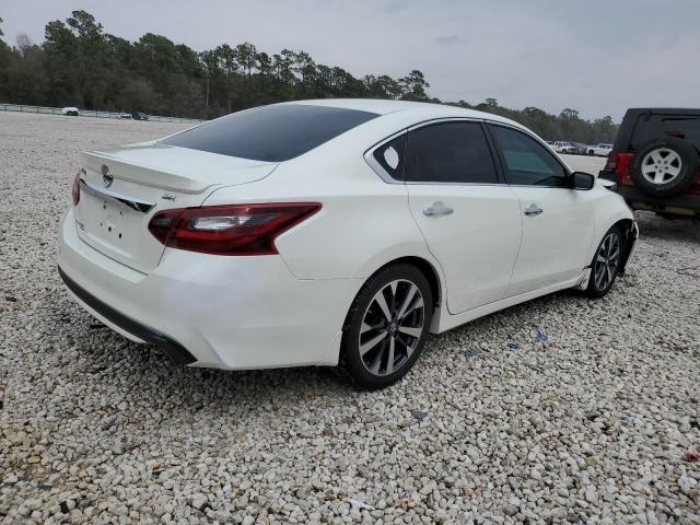 1N4AL3AP9HC256971 - 2017 NISSAN ALTIMA 2.5 WHITE photo 3