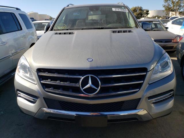 4JGDA5HBXFA532968 - 2015 MERCEDES-BENZ ML 350 4MATIC GRAY photo 5