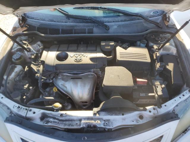 4T1BF3EK9BU648883 - 2011 TOYOTA CAMRY BASE WHITE photo 11