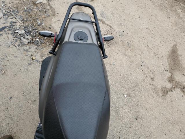 RFVPMP204N1023197 - 2022 GENUINE SCOOTER CO. ROUGHHOUSE 50 GRAY photo 6