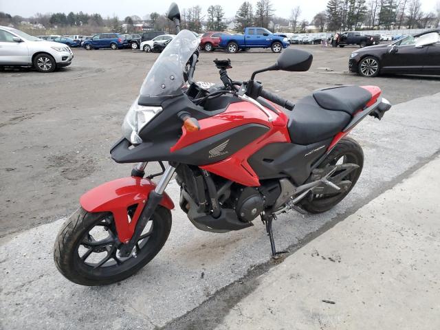 JH2RC6305EK000656 - 2014 HONDA NC700X RED photo 2