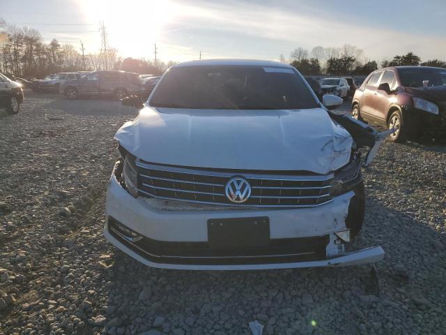 1VWBS7A37GC062053 - 2016 VOLKSWAGEN PASSAT SE WHITE photo 5