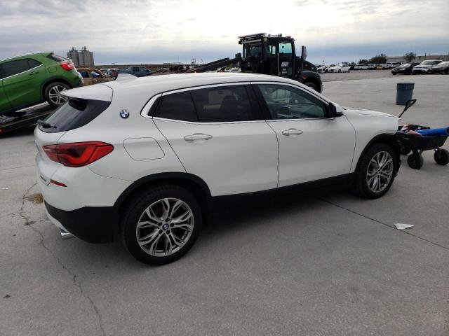 WBXYJ3C34JEB37928 - 2018 BMW X2 SDRIVE28I WHITE photo 3