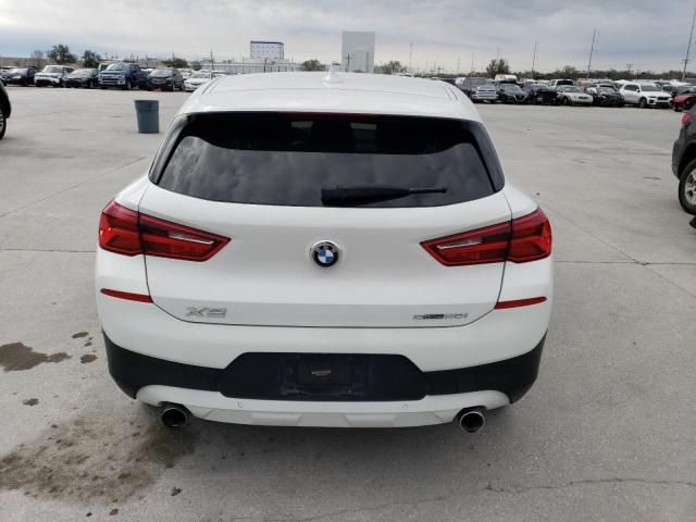 WBXYJ3C34JEB37928 - 2018 BMW X2 SDRIVE28I WHITE photo 6