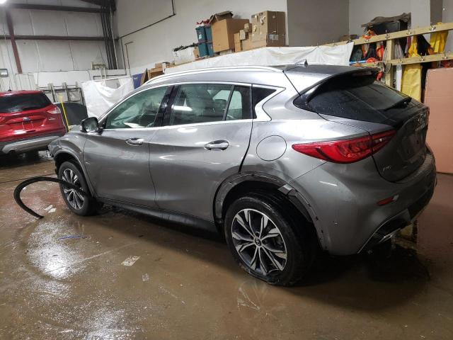 SJKCH5CR5HA030983 - 2017 INFINITI QX30 BASE GRAY photo 2