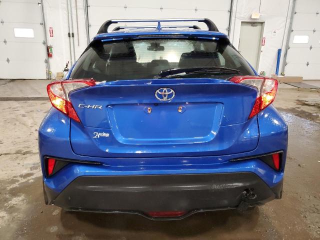 NMTKHMBX4JR037679 - 2018 TOYOTA C-HR XLE BLUE photo 6