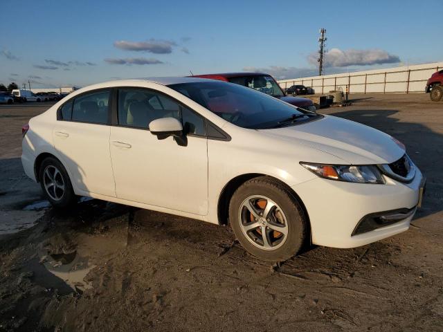 19XFB2F72FE252207 - 2015 HONDA CIVIC SE WHITE photo 4