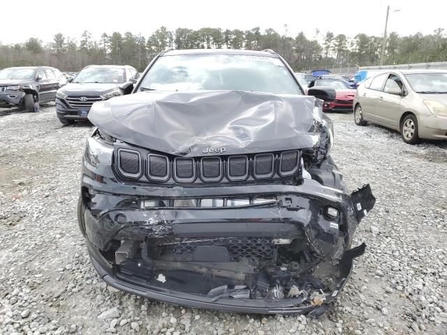 3C4NJDCBXNT168648 - 2022 JEEP COMPASS LIMITED BLACK photo 5