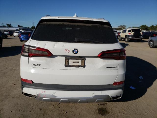 5UXCR6C57KLK89021 - 2019 BMW X5 XDRIVE4 WHITE photo 6