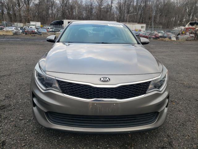 5XXGT4L31GG112690 - 2016 KIA OPTIMA LX GRAY photo 5