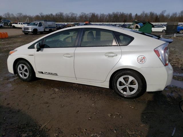 JTDKN3DU9D5553523 - 2013 TOYOTA PRIUS WHITE photo 2