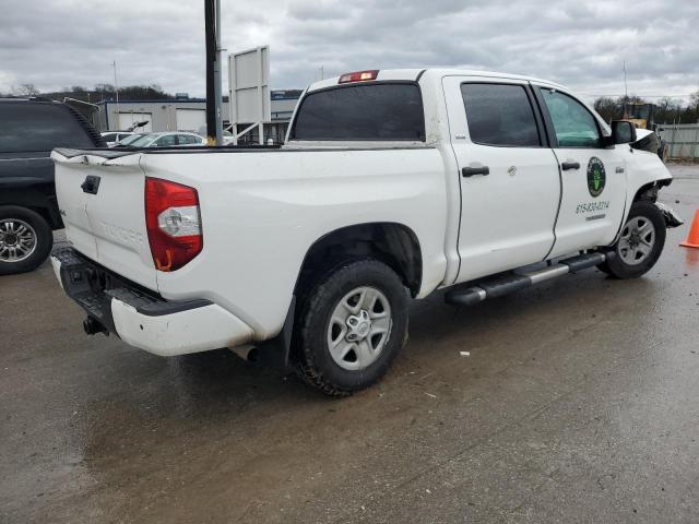 5TFDW5F18GX540369 - 2016 TOYOTA TUNDRA CREWMAX SR5 WHITE photo 3