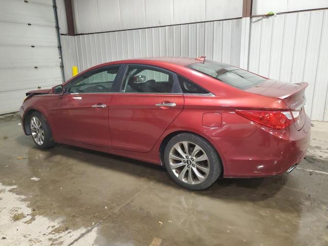 5NPEC4AC0DH609059 - 2013 HYUNDAI SONATA SE RED photo 2