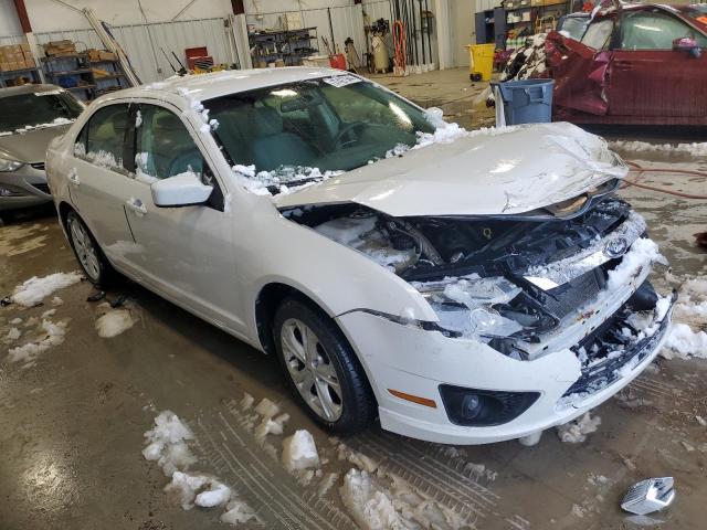 3FAHP0HGXCR357129 - 2012 FORD FUSION SE WHITE photo 4