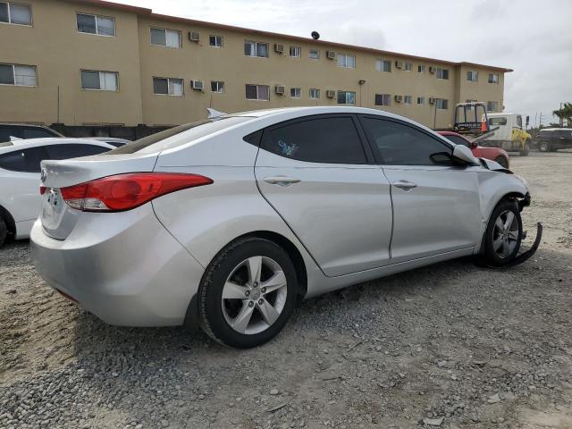 5NPDH4AE8DH401042 - 2013 HYUNDAI ELANTRA GLS SILVER photo 3