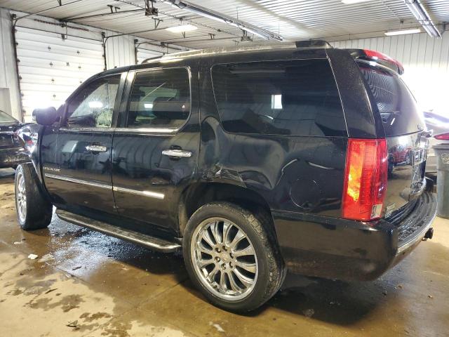 1GYS4AEF4BR324738 - 2011 CADILLAC ESCALADE BLACK photo 2