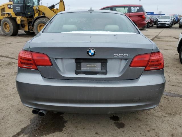 WBAKE3C58BE558328 - 2011 BMW 328 I GRAY photo 6