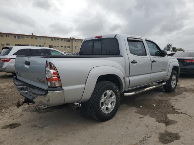 3TMJU62N78M065747 - 2008 TOYOTA TACOMA DOUBLE CAB PRERUNNER SILVER photo 3