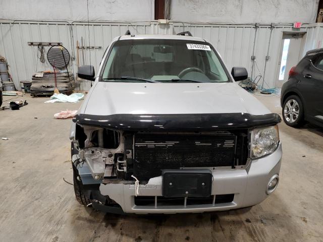 1FMCU03108KB89783 - 2008 FORD ESCAPE XLT SILVER photo 5