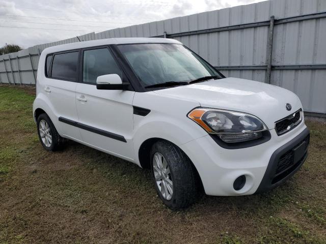 KNDJT2A61D7761157 - 2013 KIA SOUL + WHITE photo 4