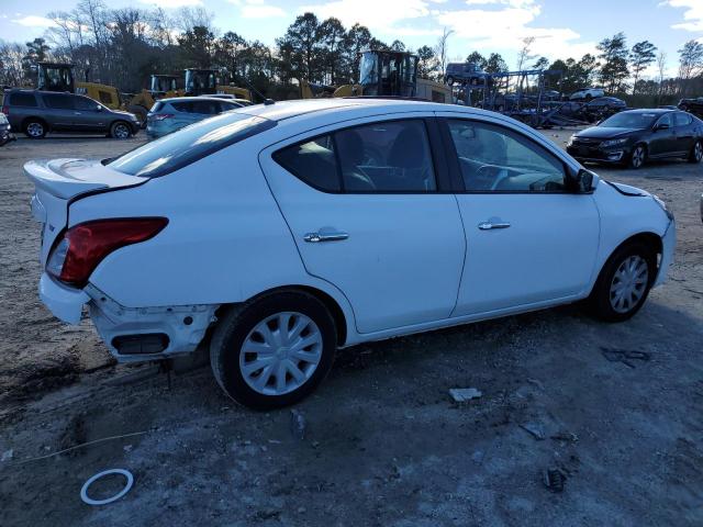 3N1CN7AP2JK395394 - 2018 NISSAN VERSA S WHITE photo 3