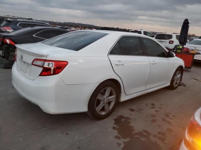 4T1BF1FK6DU643453 - 2013 TOYOTA CAMRY L WHITE photo 3