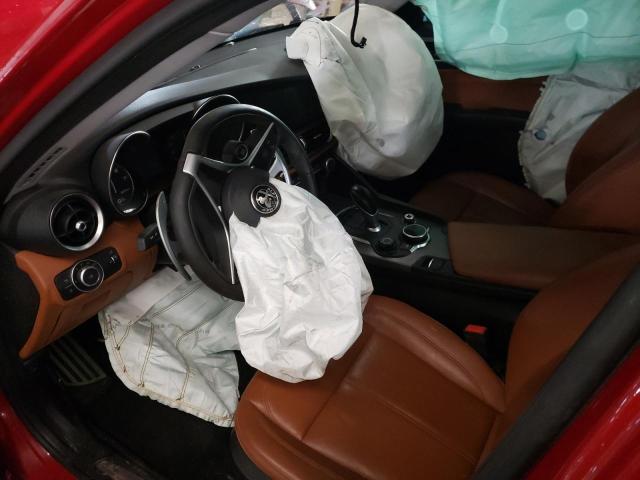 ZARFAEDN9H7540465 - 2017 ALFA ROMEO GIULIA Q4 Qırmızı foto 7