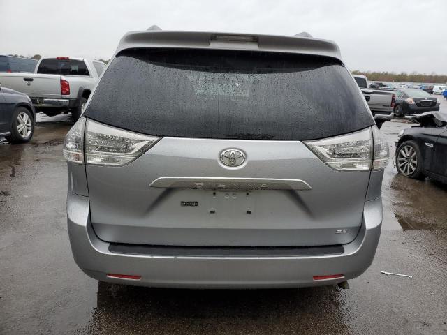 5TDXK3DC8CS228943 - 2012 TOYOTA SIENNA SPORT SILVER photo 6