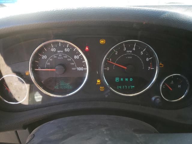 1C4BJWDG2FL652786 - 2015 JEEP WRANGLER U SPORT მწვანე ფოტო 9