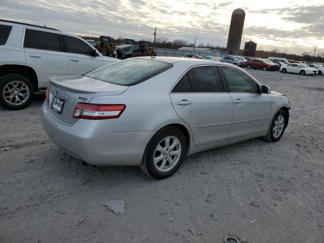 4T1BF3EK2AU544718 - 2010 TOYOTA CAMRY BASE SILVER photo 3