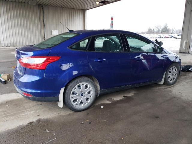 1FAHP3F29CL387147 - 2012 FORD FOCUS SE BLUE photo 3