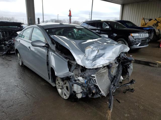 5NPEB4AC7DH692072 - 2013 HYUNDAI SONATA 4D GLS SILVER photo 4