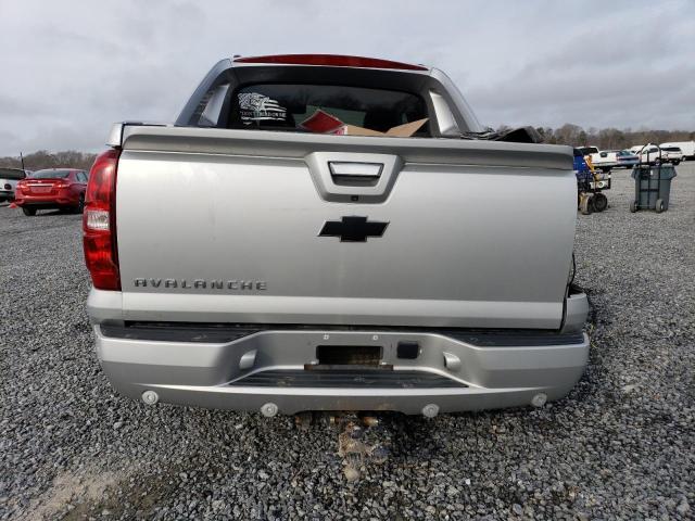 3GNMCFE0XDG150937 - 2013 CHEVROLET AVALANCHE LT SILVER photo 6