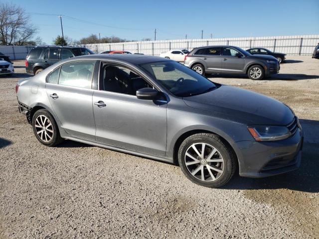 3VWDB7AJ6JM233100 - 2018 VOLKSWAGEN JETTA SE GRAY photo 4