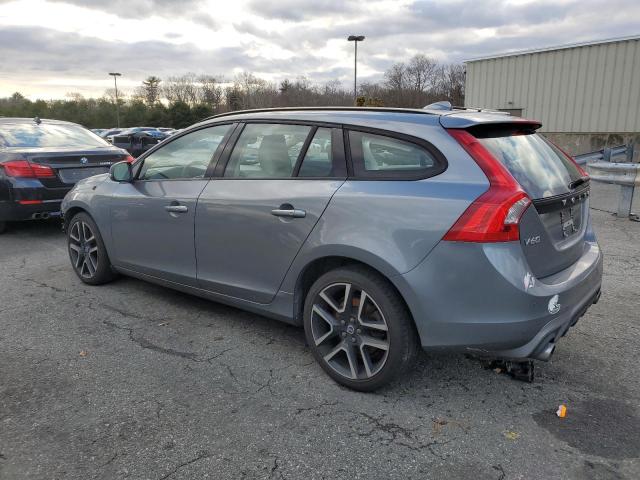 YV140MSL5J2392067 - 2018 VOLVO V60 T5 DYNAMIC CHARCOAL photo 2