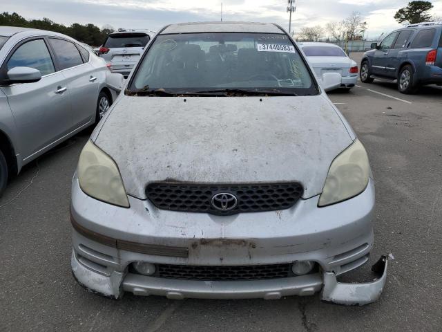 2T1KR32E24C262560 - 2004 TOYOTA COROLLA MA XR SILVER photo 5