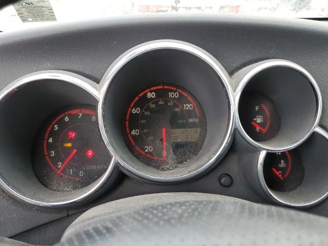 2T1KR32E24C262560 - 2004 TOYOTA COROLLA MA XR SILVER photo 9