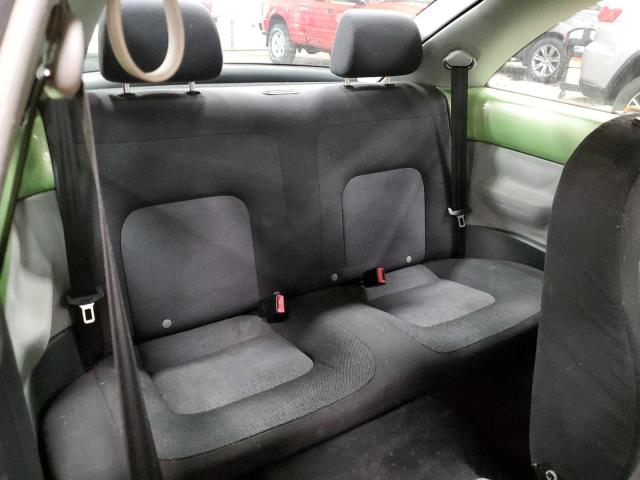 3VWBK31C24M406200 - 2004 VOLKSWAGEN NEW BEETLE GL 绿色 照片 10