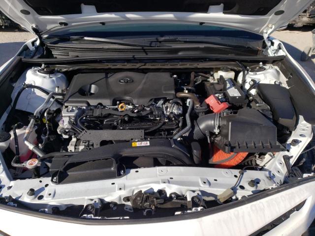 4T1G11AK2RU845001 - 2024 TOYOTA CAMRY SE NIGHT SHADE WHITE photo 11