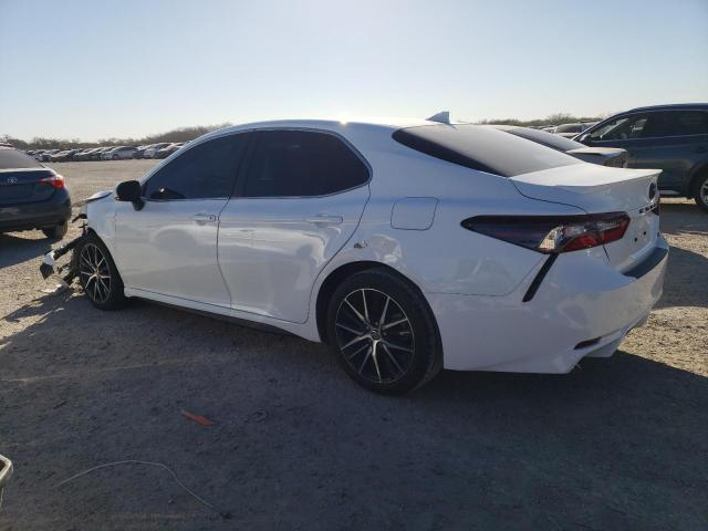 4T1G11AK2RU845001 - 2024 TOYOTA CAMRY SE NIGHT SHADE WHITE photo 2