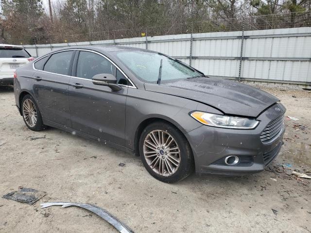 3FA6P0H98GR140418 - 2016 FORD FUSION SE GRAY photo 4