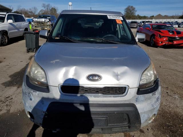 KNDJT2A21A7704160 - 2010 KIA SOUL + SILVER photo 5