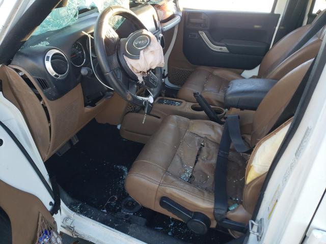 1C4HJWEG3CL267192 - 2012 JEEP WRANGLER U SAHARA WHITE photo 7