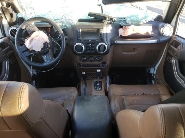 1C4HJWEG3CL267192 - 2012 JEEP WRANGLER U SAHARA WHITE photo 8