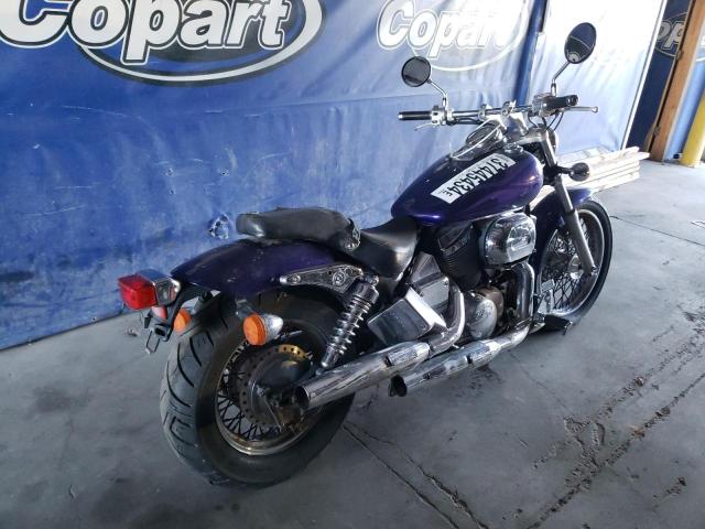 JH2RC44553M700709 - 2003 HONDA VT750 DCB PURPLE photo 4