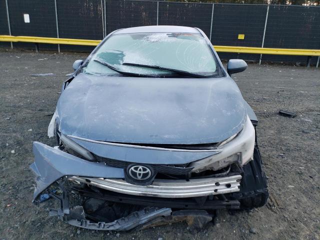 JTDEPRAE1LJ060125 - 2020 TOYOTA COROLLA LE BLUE photo 5