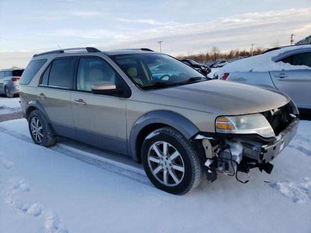 1FMDK05W68GA28232 - 2008 FORD TAURUS X SEL GOLD photo 4